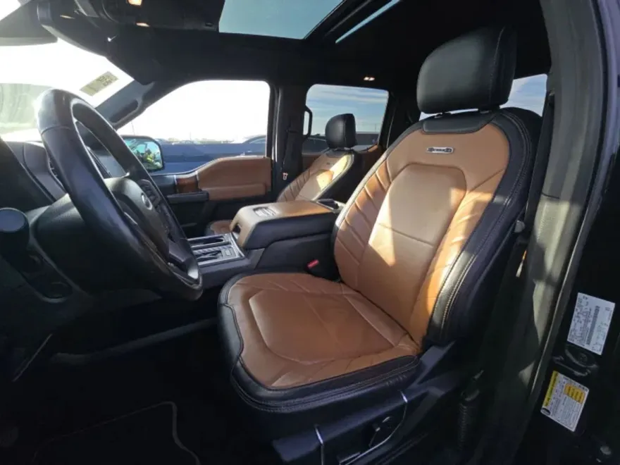 2017 Ford F-150 photo 1