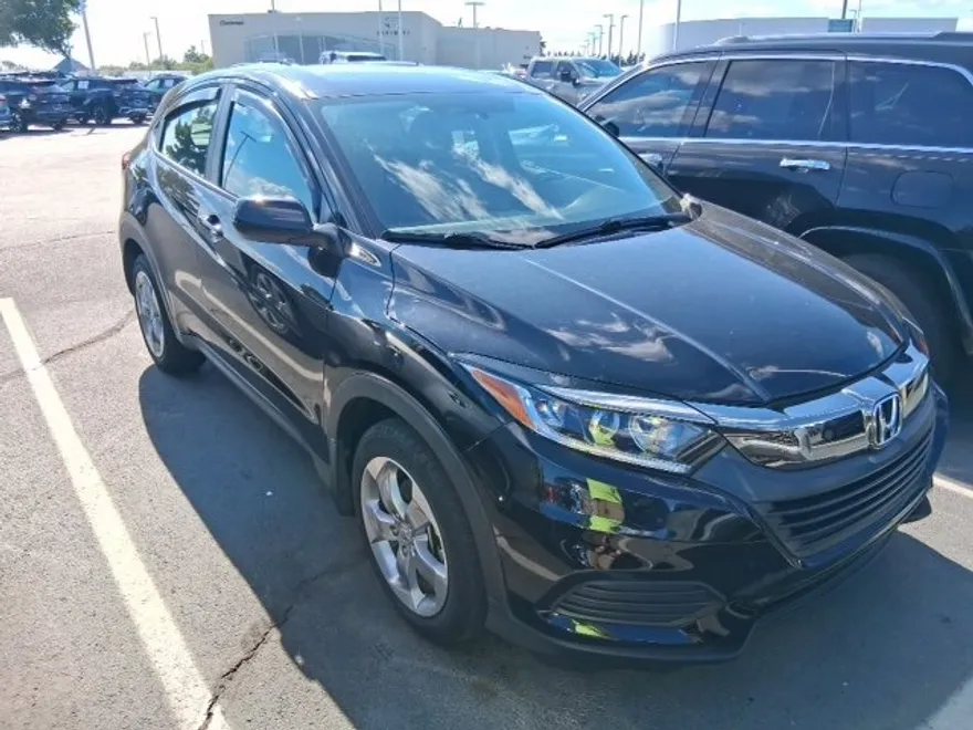 2022 Honda HR-V LX photo 1