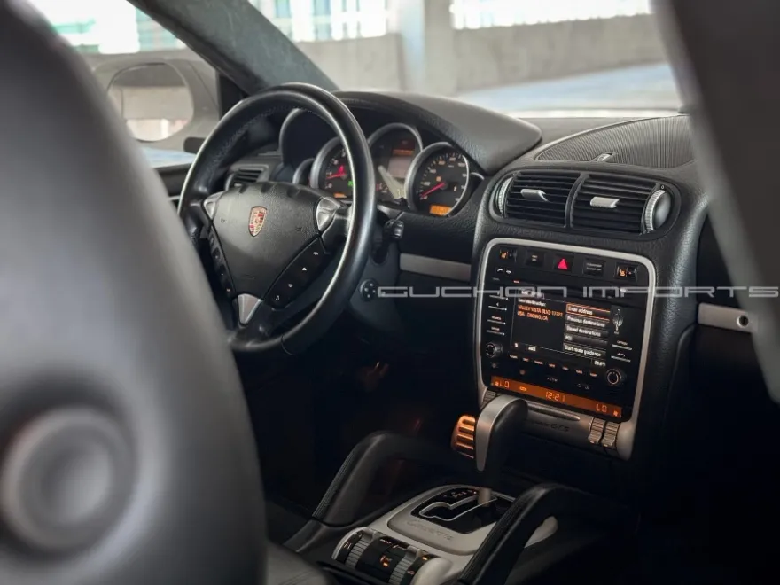 2009 Porsche Cayenne GTS photo 40