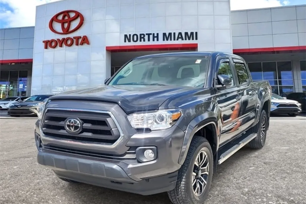 2022 Toyota Tacoma SR5 photo 1