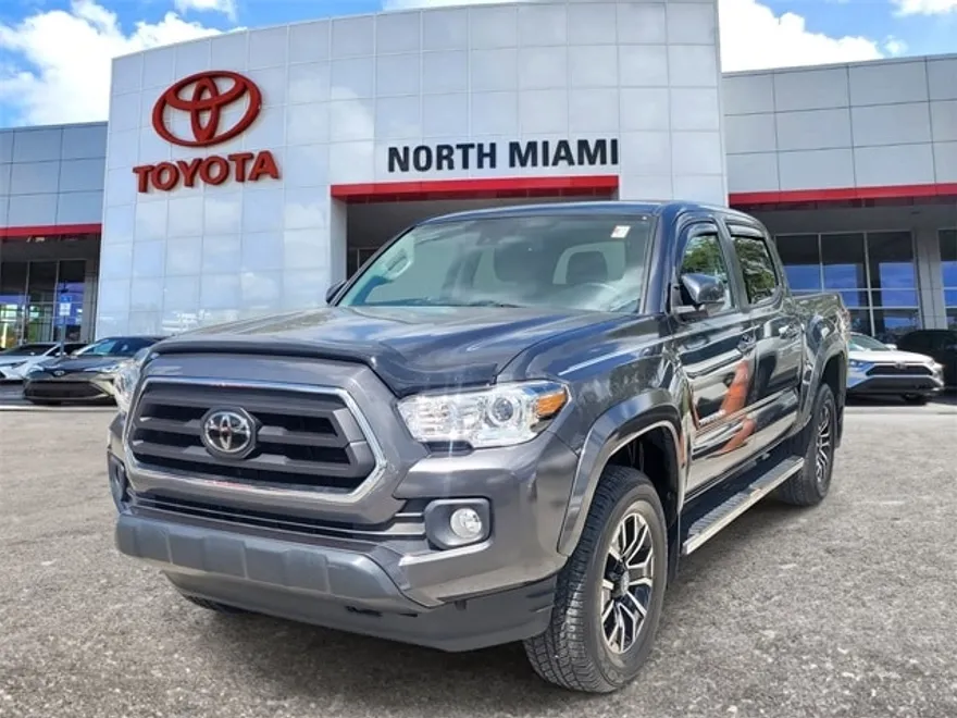 2022 Toyota Tacoma SR5 photo 1