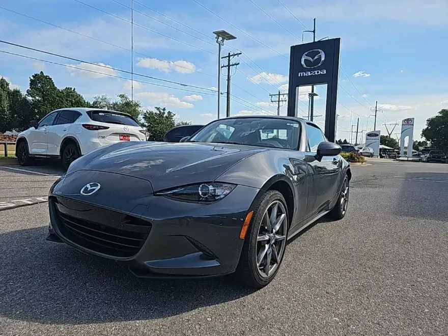 2023 Mazda MX-5 Miata RF Miata Grand Touring photo 1