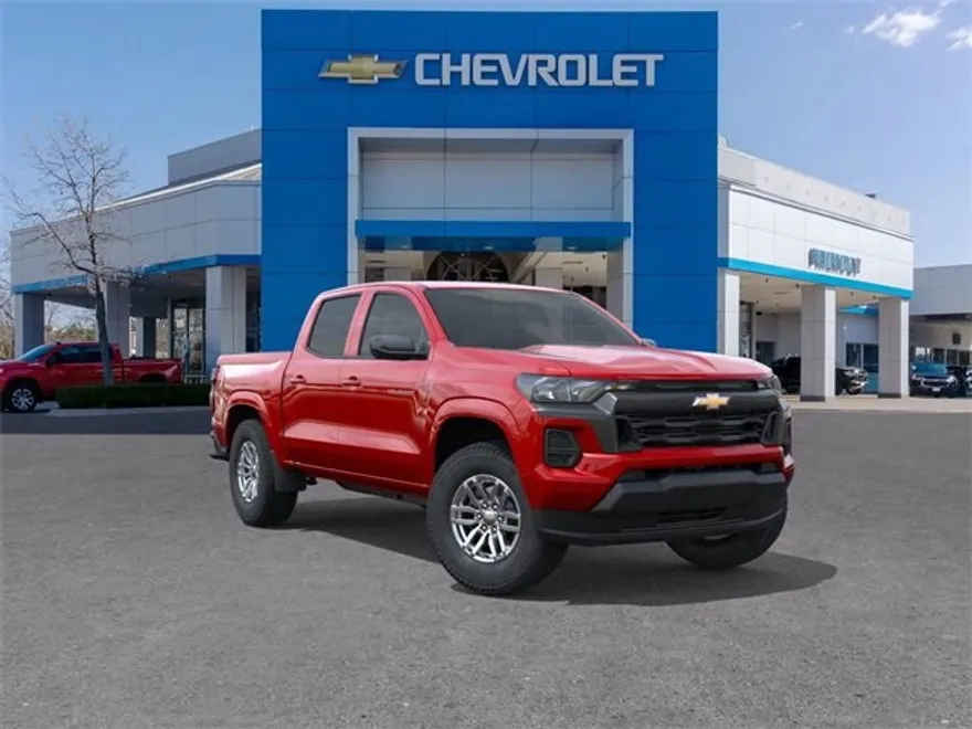 2026 Chevrolet Colorado LT photo 1