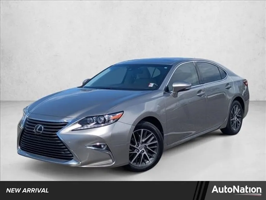 2016 Lexus ES 350 photo 1