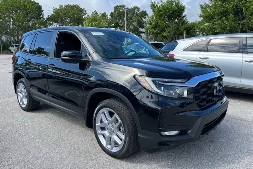 2024 Honda Passport EX-L photo 1