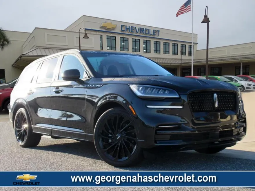 2023 Lincoln Aviator Reserve photo 1