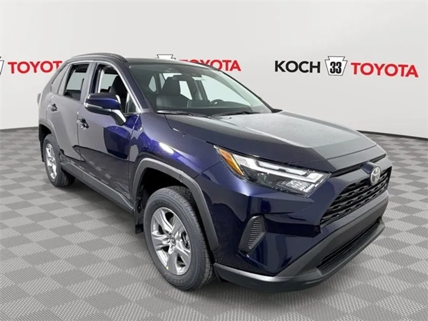 2025 Toyota RAV4 XLE photo 1