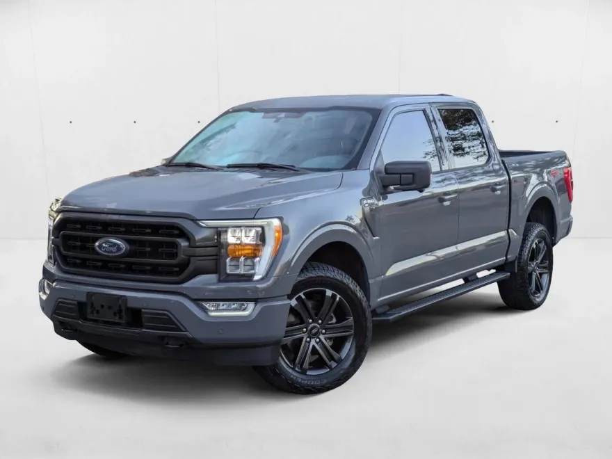 2021 Ford F-150 XLT photo 1