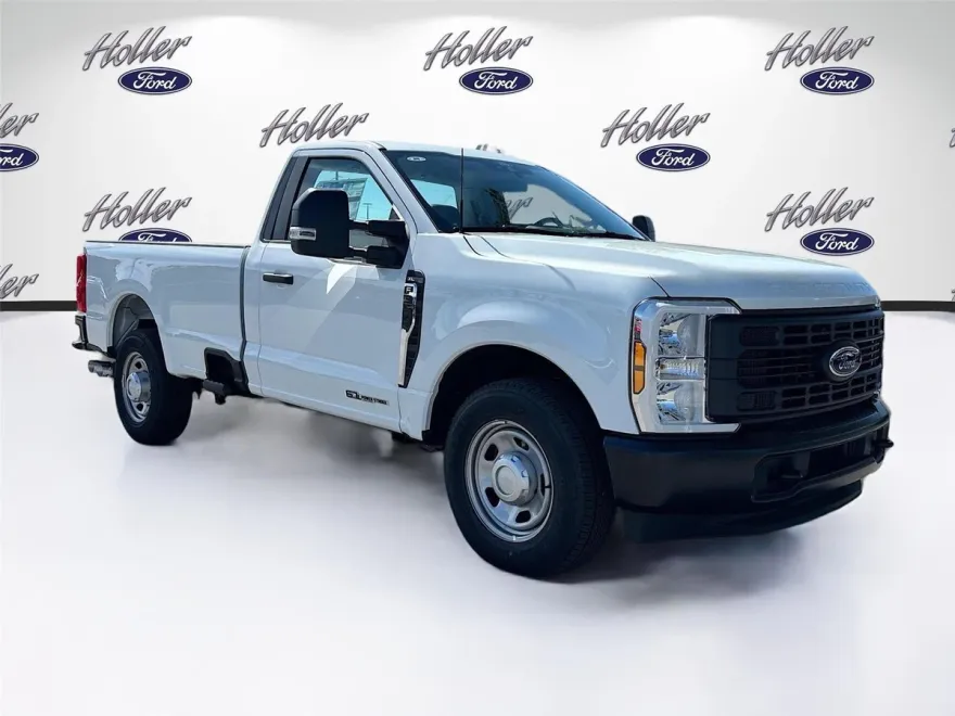 2025 Ford F-350 XL photo 1