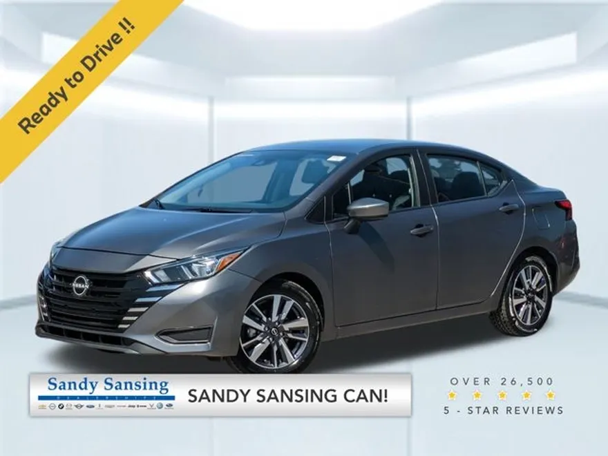 2023 Nissan Versa 1.6 SV photo 1
