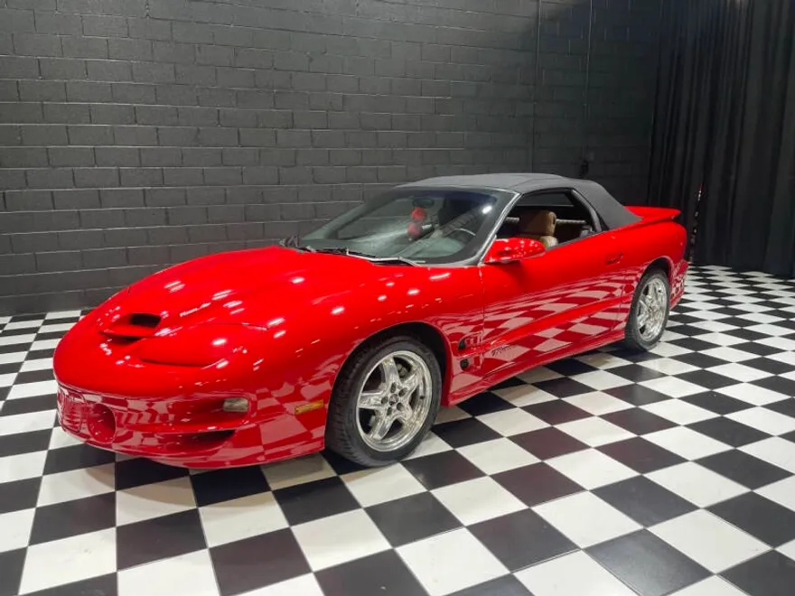 2002 Pontiac Firebird TRANS AM photo 1