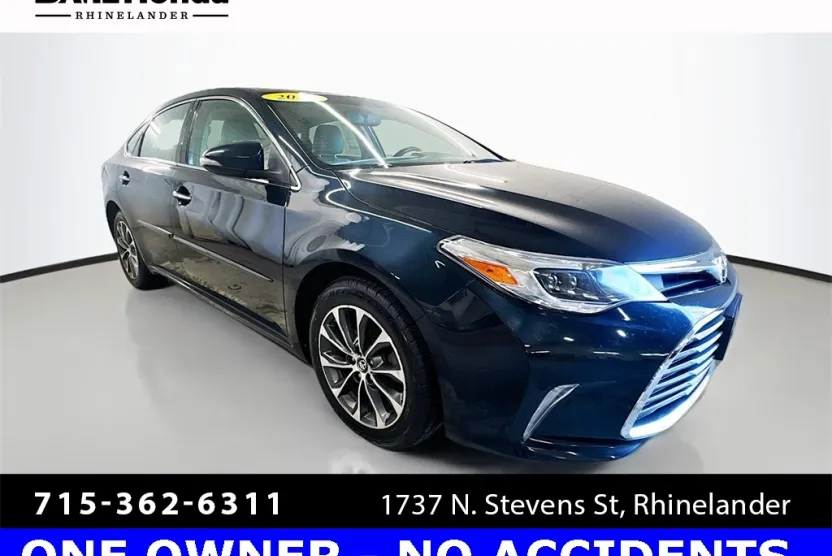 2016 Toyota Avalon XLE Premium photo 1
