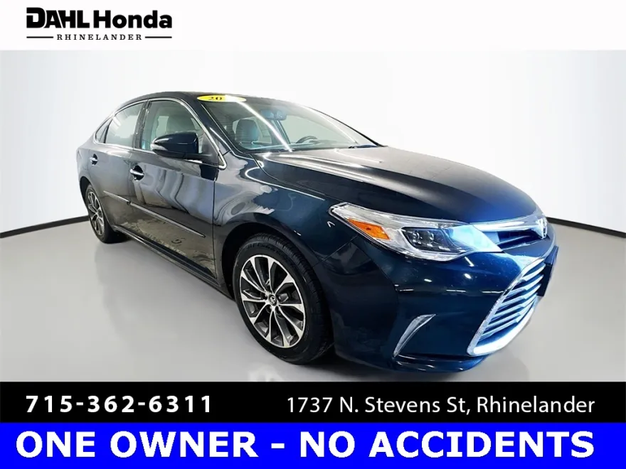 2016 Toyota Avalon XLE Premium photo 1