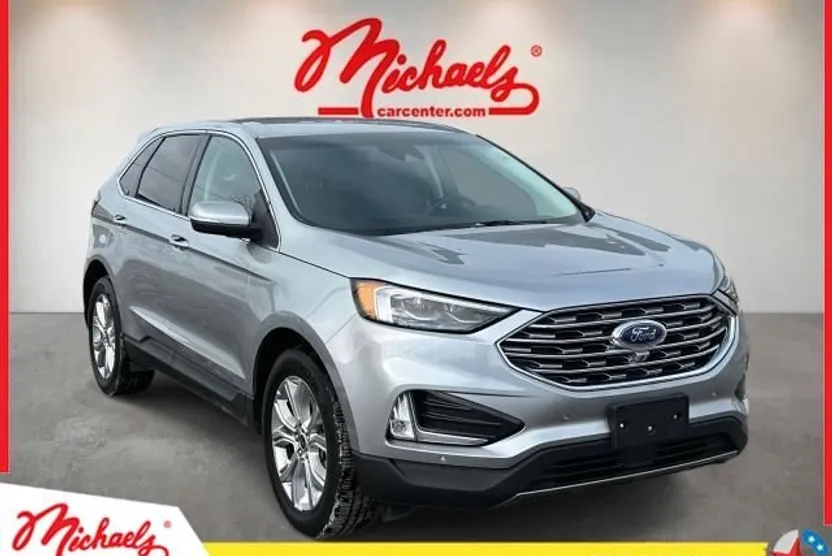 2023 Ford Edge Titanium photo 1