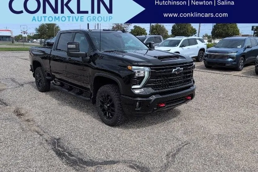 2025 Chevrolet Silverado 2500HD LTZ photo 1