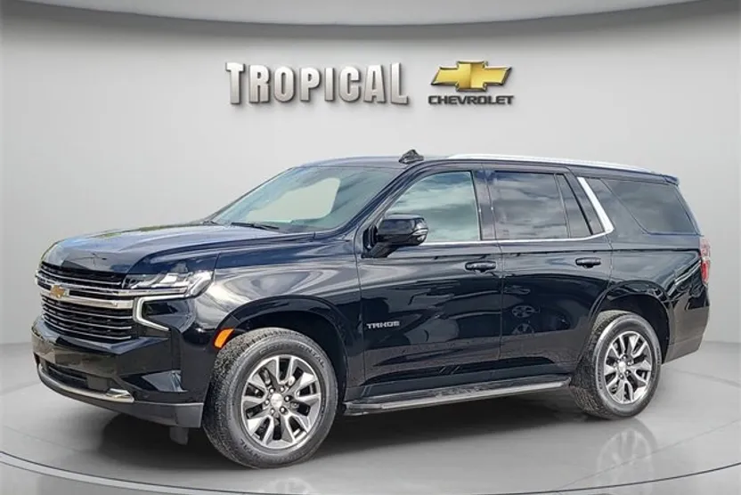 2022 Chevrolet Tahoe LT photo 1