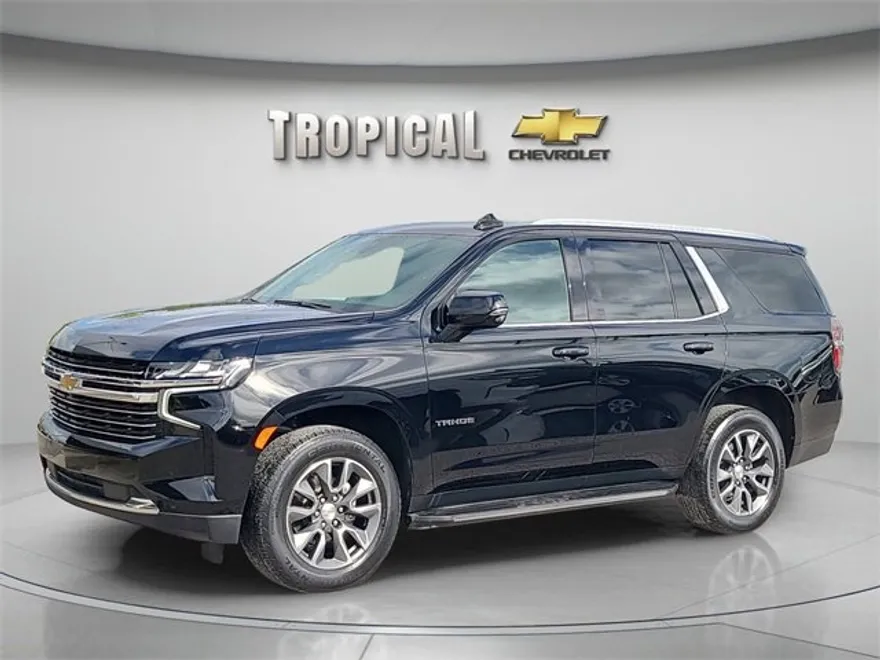 2022 Chevrolet Tahoe LT photo 1