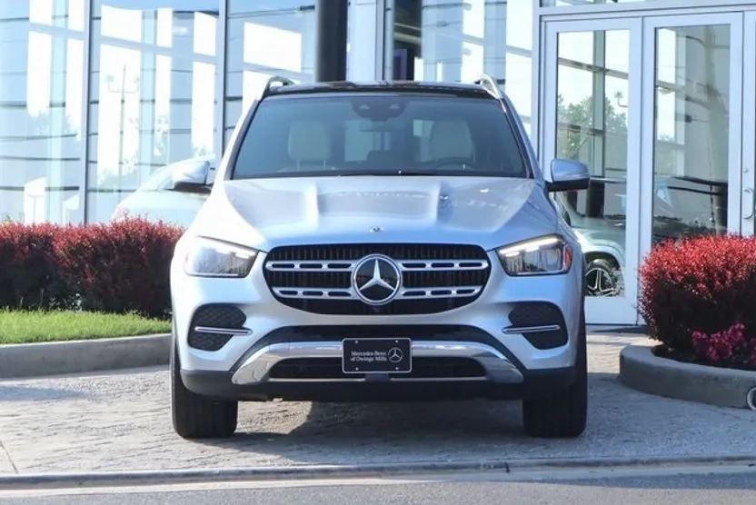2024 Mercedes Benz GLE 350 4MATIC photo 1