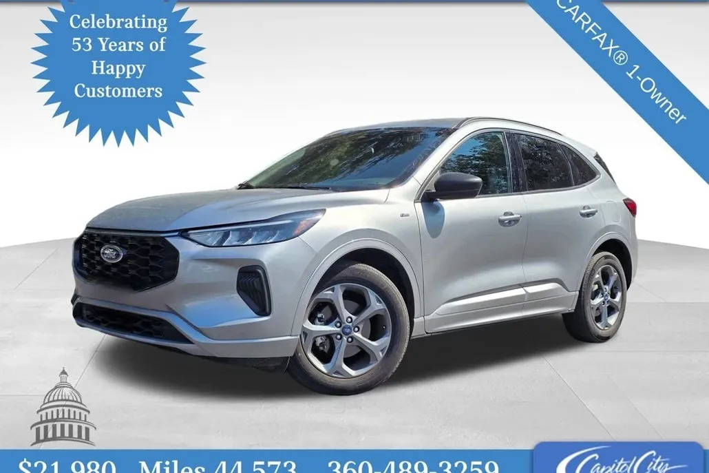 2023 Ford Escape ST-Line photo 1