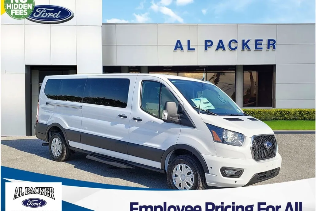 2024 Ford Transit Passenger XLT photo 1