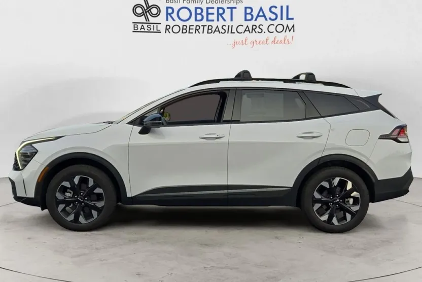2024 Kia Sportage X-Line photo 1