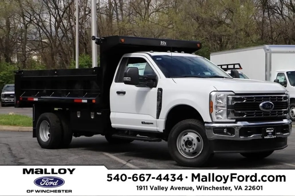 2024 Ford F-550 XL photo 1