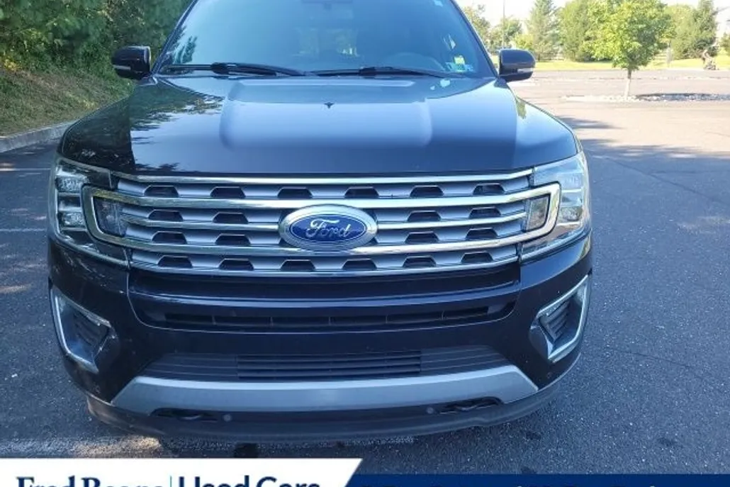 2019 Ford Expedition Limited photo 1