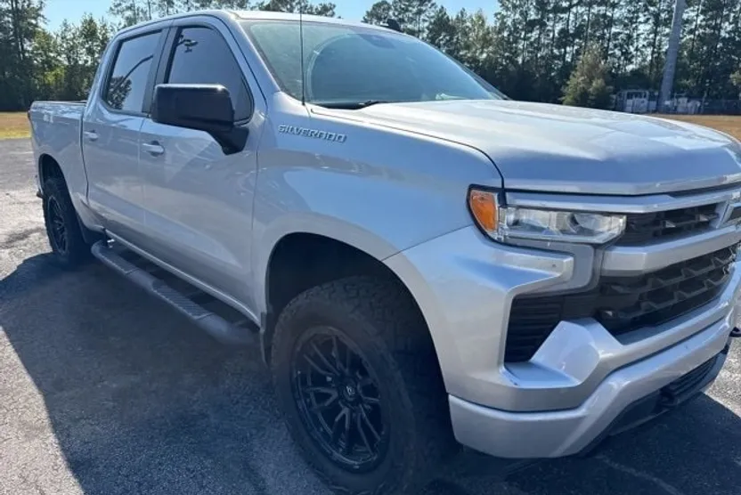 2022 Chevrolet Silverado 1500 RST photo 1