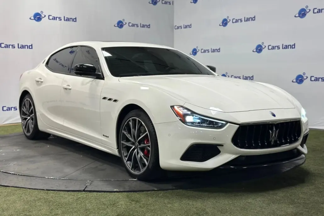 2021 Maserati Ghibli Q4 GranSport photo 1