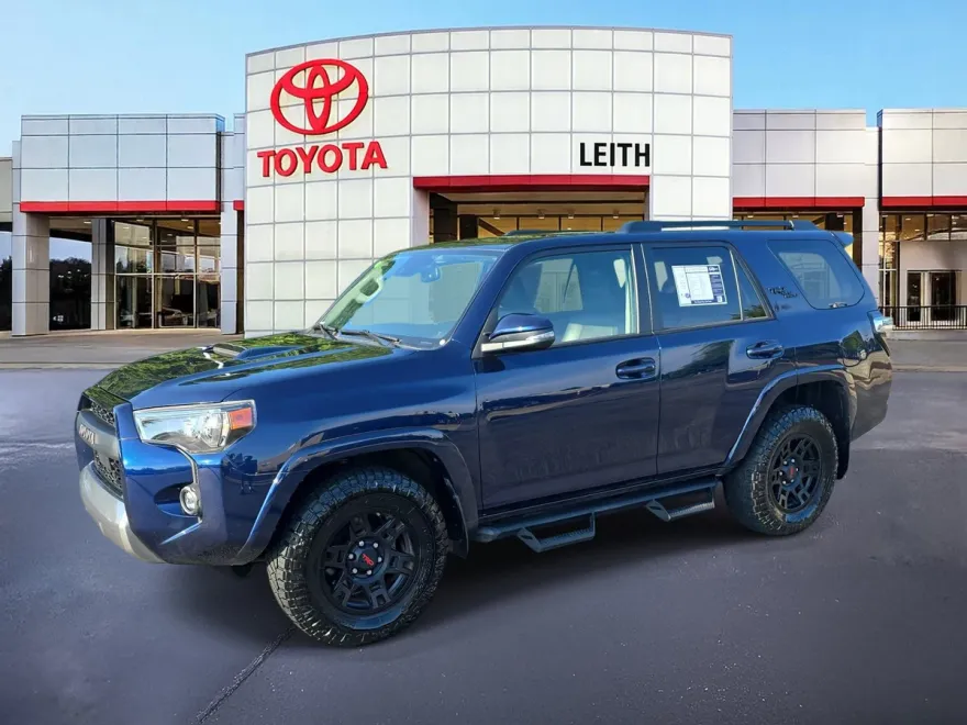 2022 Toyota 4Runner TRD Premium photo 1