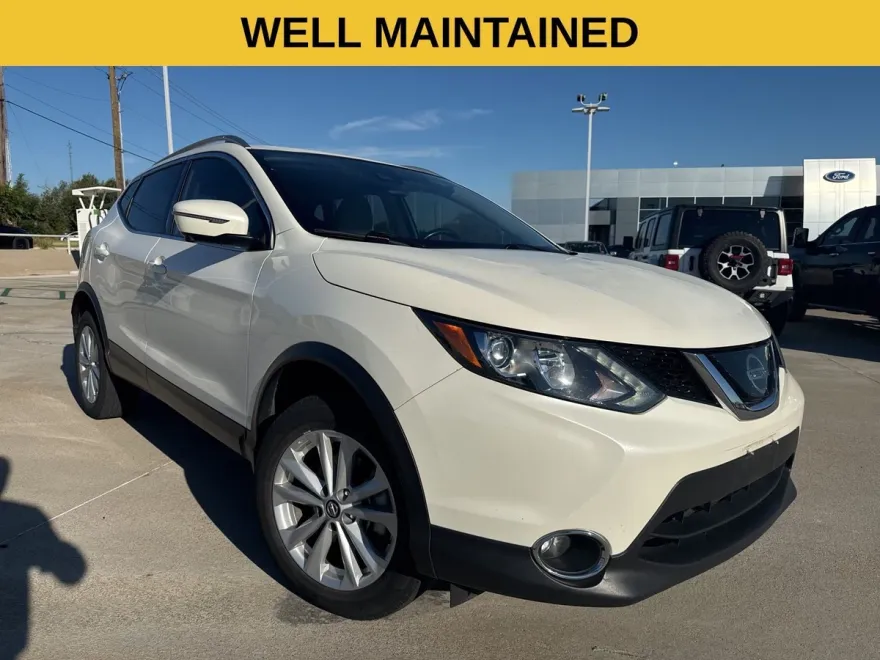 2019 Nissan Rogue Sport SV photo 1
