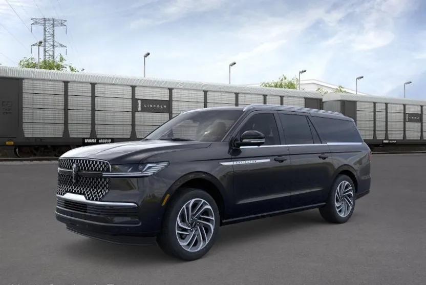 2025 Lincoln Navigator L Reserve photo 1
