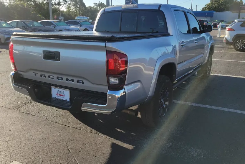 2022 Toyota Tacoma SR photo 1