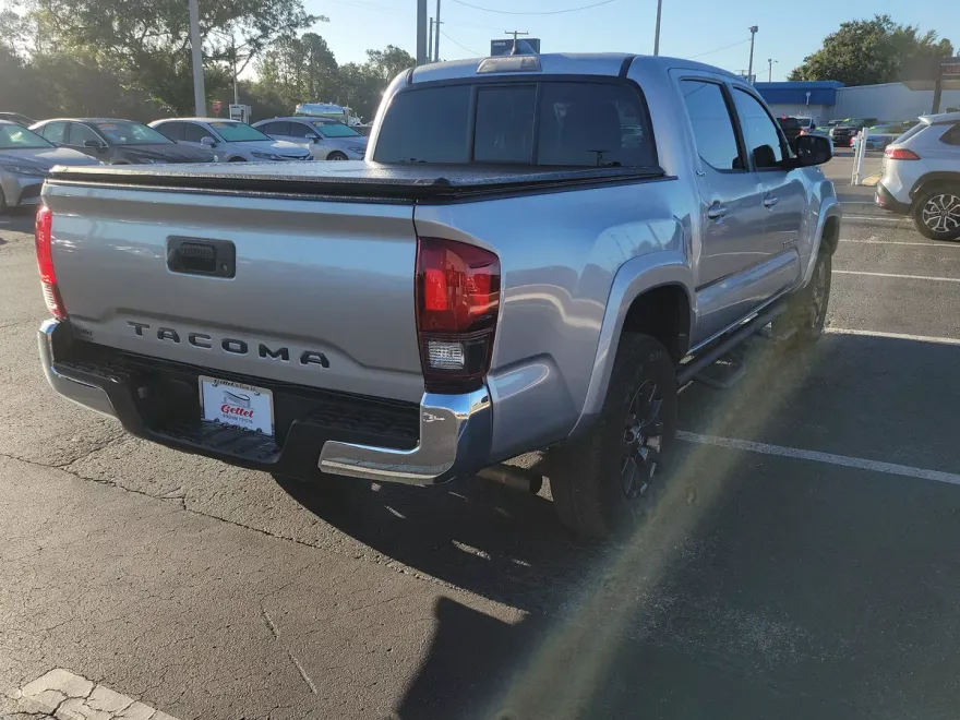 2022 Toyota Tacoma SR photo 1