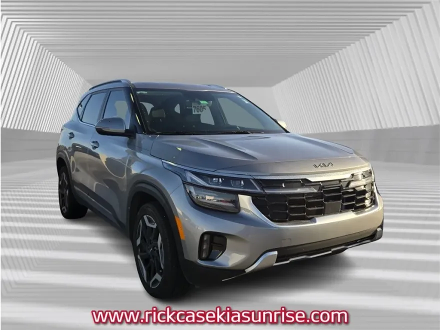 2024 Kia Seltos SX photo 1