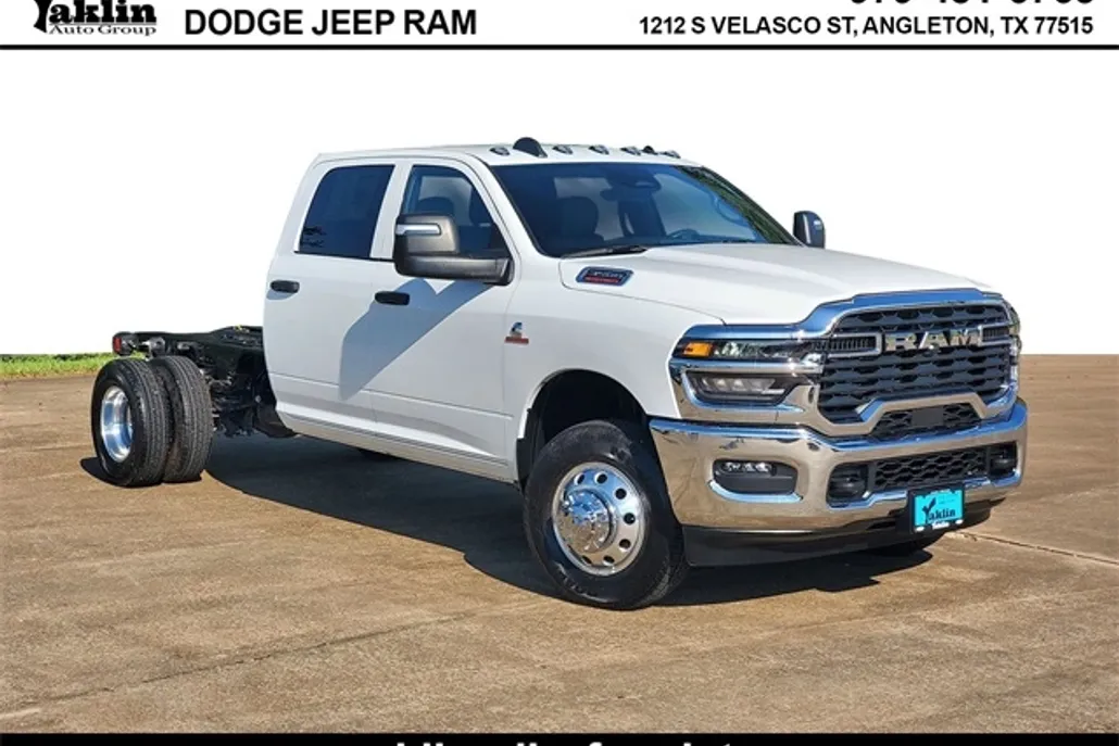 2026 Ram 3500 Tradesman photo 1