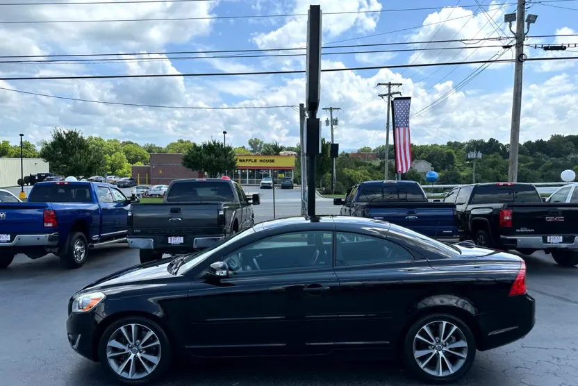 2013 Volvo C70 T5 photo 1