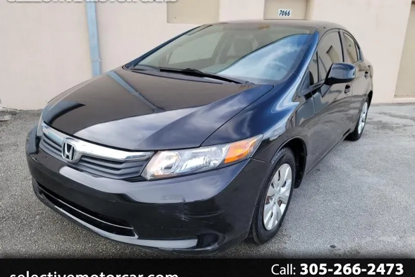 2012 Honda Civic LX photo 1