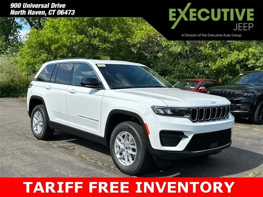 2025 Jeep Grand Cherokee Laredo photo 1