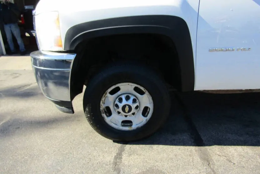 2011 Chevrolet Silverado 2500HD Work Truck photo 1