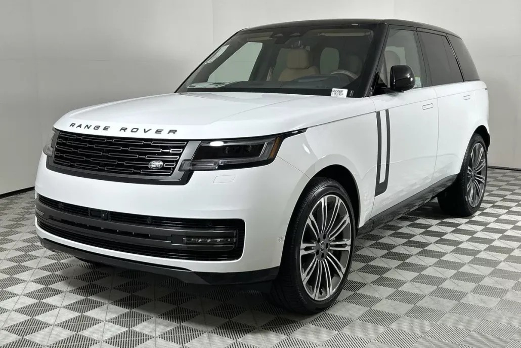 2025 Land Rover Range Rover SE photo 1