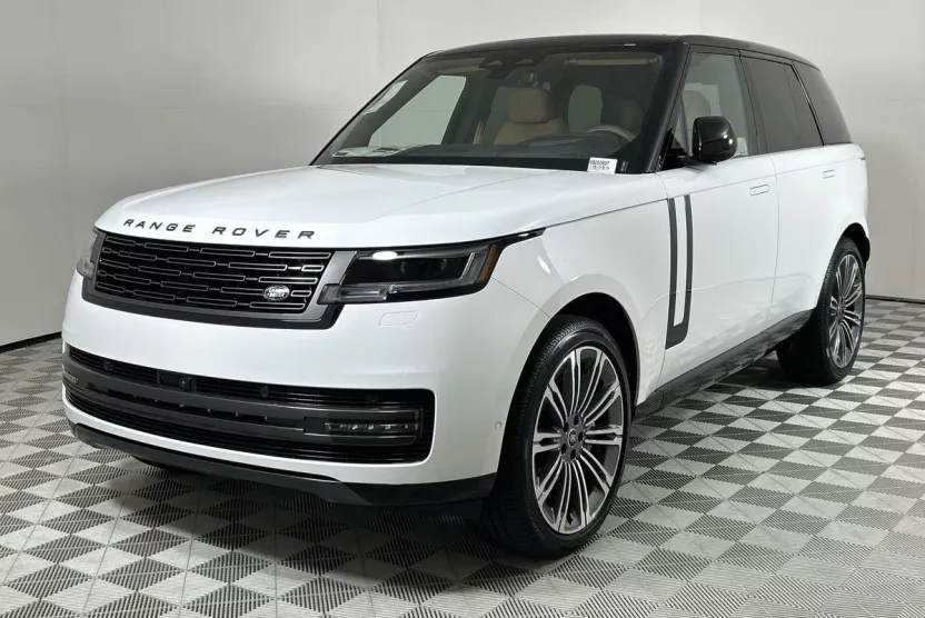 2025 Land Rover Range Rover SE photo 1