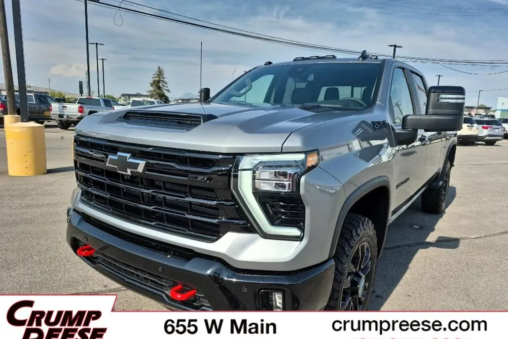 2026 Chevrolet Silverado 3500HD LT photo 1