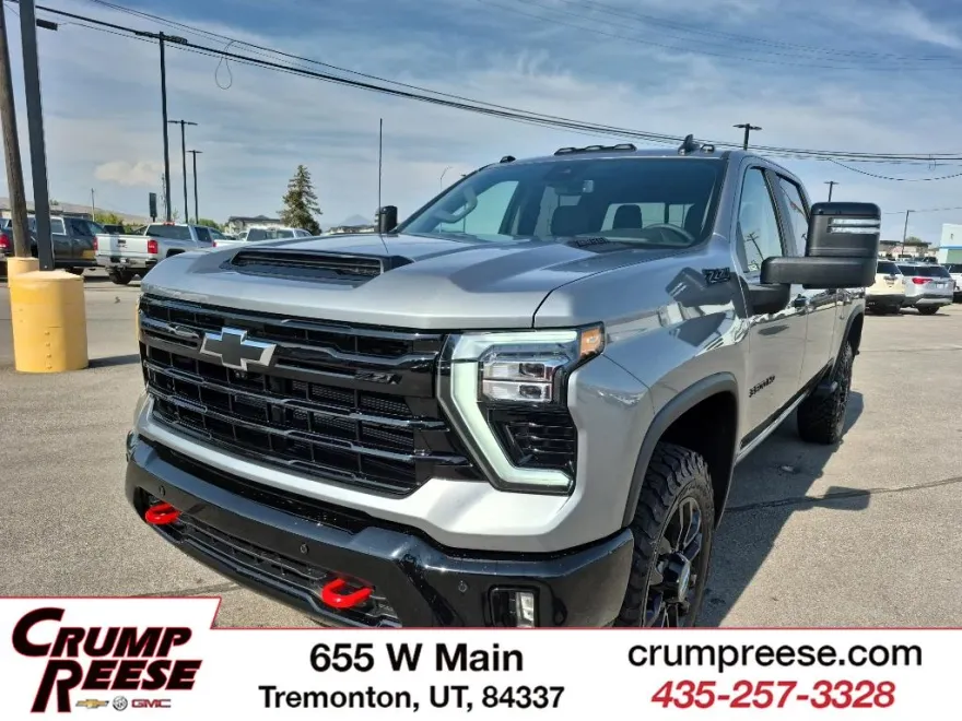 2026 Chevrolet Silverado 3500HD LT photo 1
