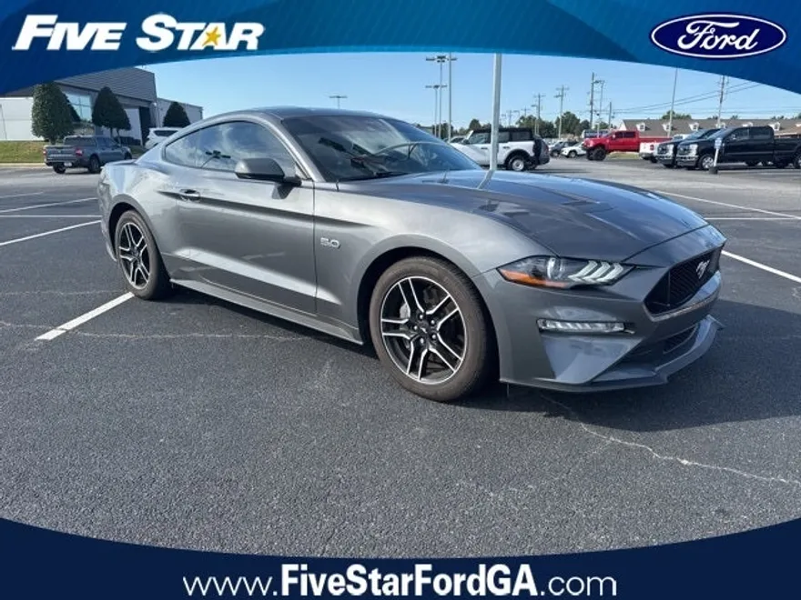 2022 Ford Mustang GT Premium photo 1