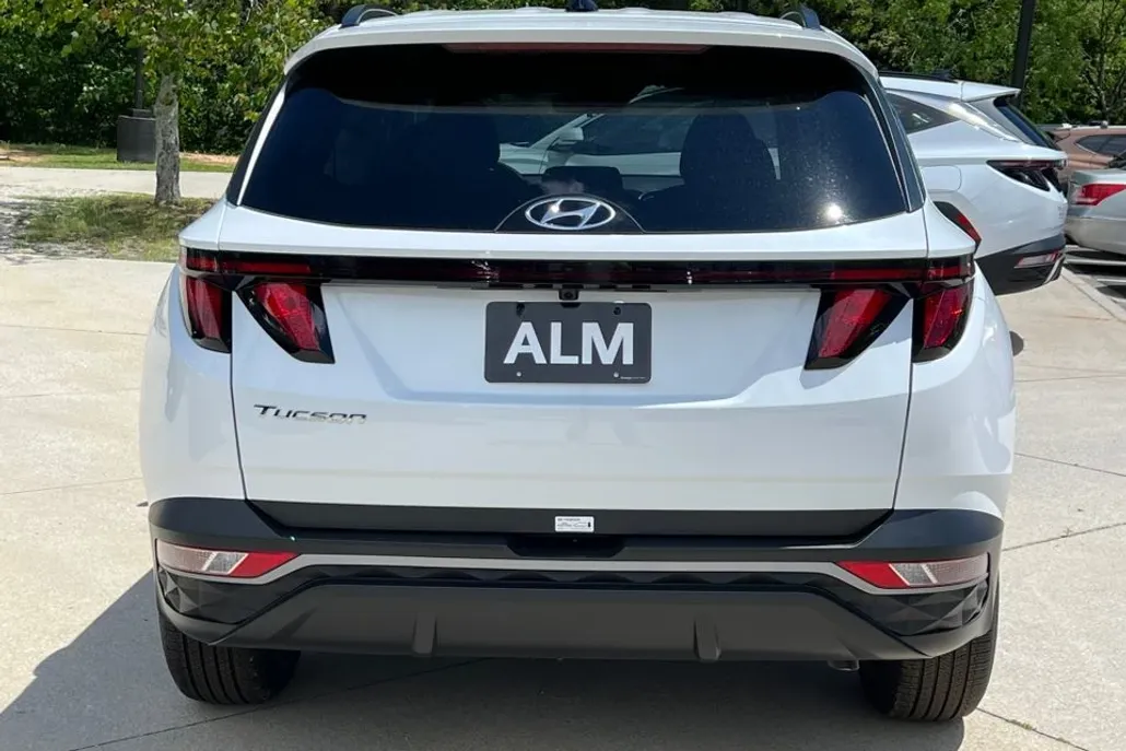 2024 Hyundai Tucson SEL photo 1