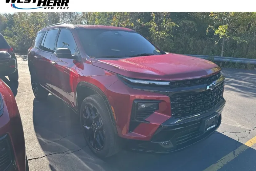 2025 Chevrolet Traverse RS photo 1
