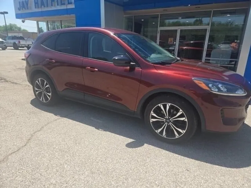 2021 Ford Escape SE photo 1