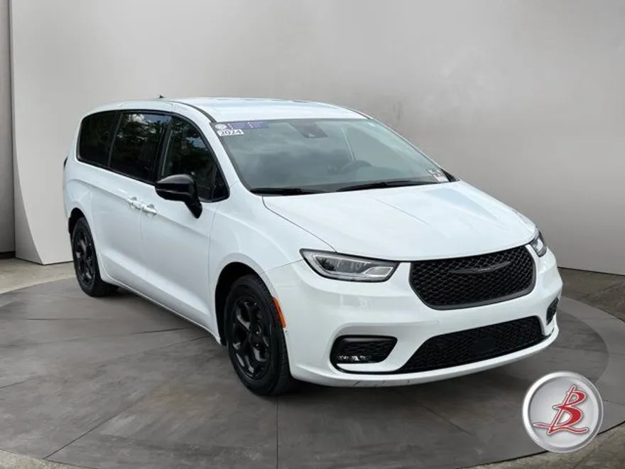 2024 Chrysler Pacifica Hybrid S Appearance photo 1