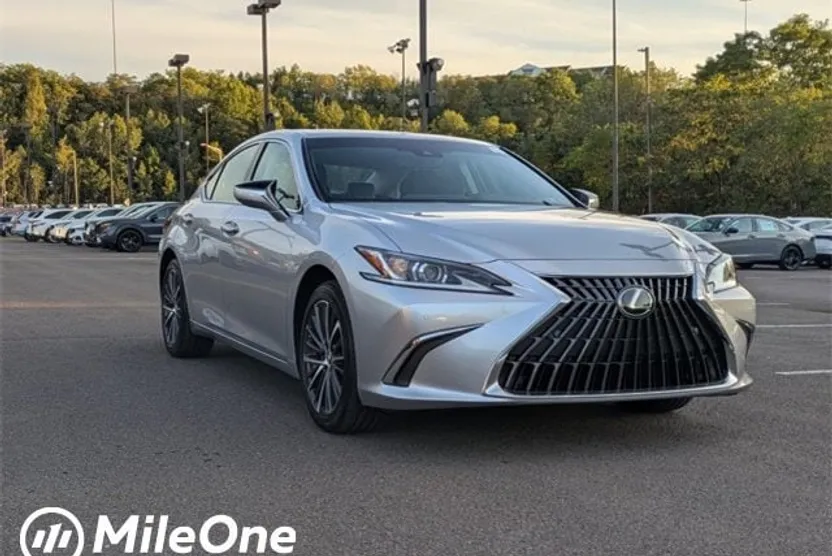 2025 Lexus ES 350 photo 1
